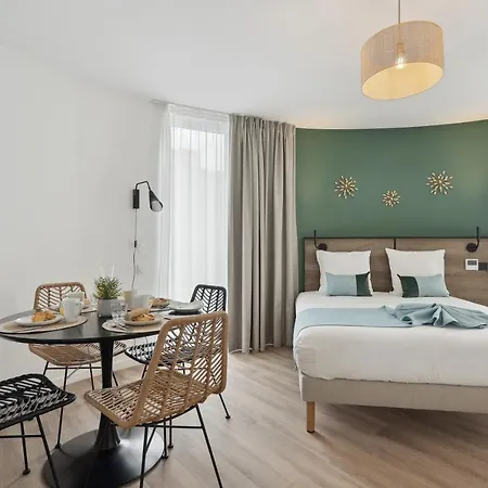 Aparthotel Le Grand Noisy-le-Grand